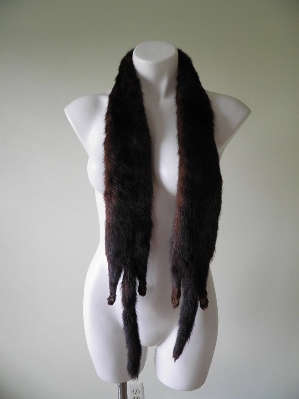 Vintage Dark-Brown Mink Fur Stole